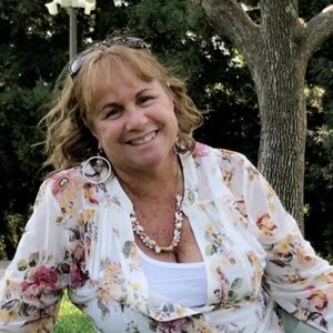 Meet your Posher, Carol